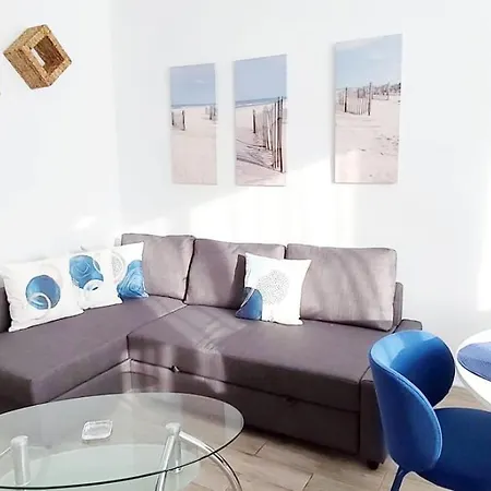 Light Blue - Centrico * Torremolinos